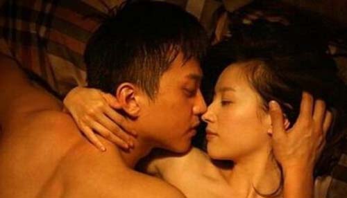 邓超出轨安以轩了吗 揭秘邓超与安以轩开房被抓真相