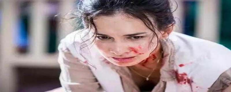 战狼2女主角叫什么