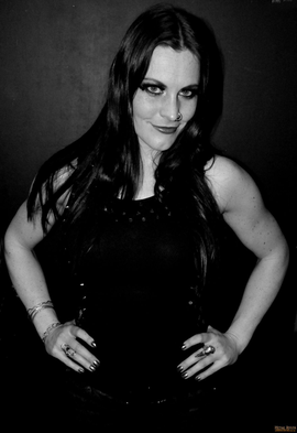 Floor Jansen  Ϣ