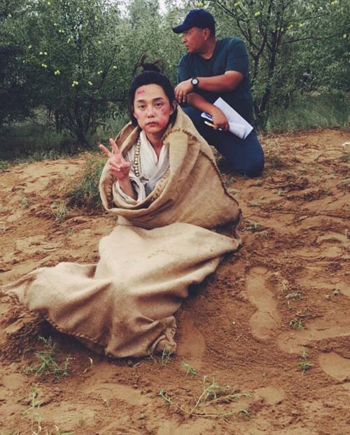 演员尹正是在中山哪里