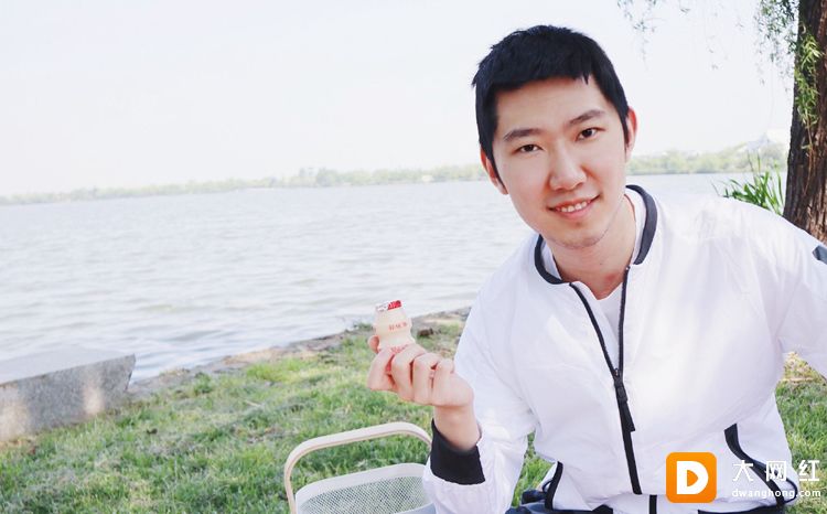 斗鱼直播啦啦啦不是狗狗狗个人资料简介 啦啦啦不是狗狗狗直播间