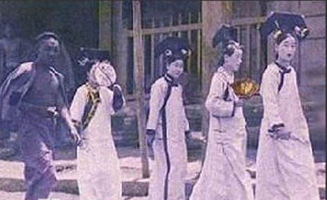 1992故宫灵异事件监控是假的 宫女现身原照片