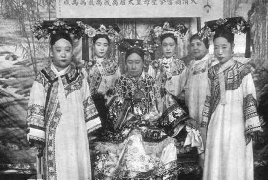 隆裕太后是谁的老婆 隆裕太后为什么这么丑