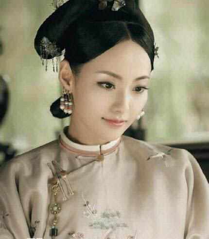 延禧攻略中的顺嫔是不是香妃 历史上是有顺嫔这个人吗