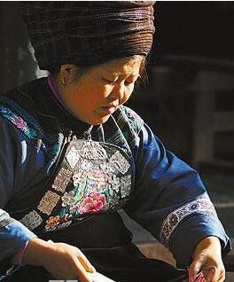 草鬼婆真的存在吗?中了草鬼婆的蛊怎么解