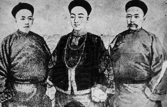 为什么说康有为是伪君子 康有为的评价为何褒贬不一