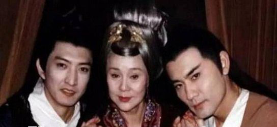 张易之张昌宗哪个得宠 历史张氏兄弟伺候武则天下场