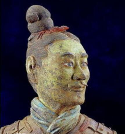 秦始皇兵马俑原来的颜色是什么色 出土之后颜色就变了