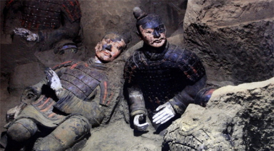 秦始皇兵马俑原来的颜色是什么色 出土之后颜色就变了