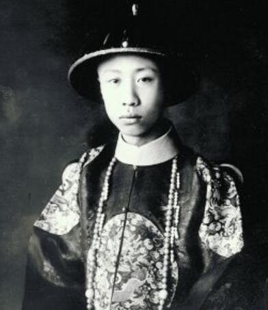 清朝皇帝排名顺序 乾隆后面的是哪个皇上