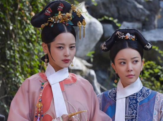 如懿传里嘉妃是怎么死的