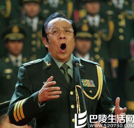 蔡国庆是什么级别军官 明星军衔的照片
