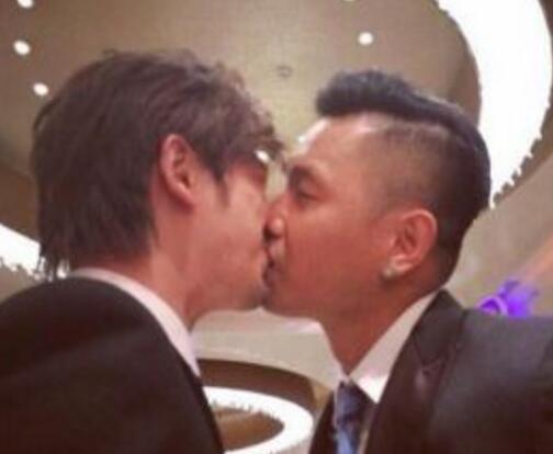 ˳½λ ͶGAY
