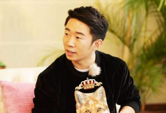 杨迪有媳妇吗 曝有相恋十多年的女友