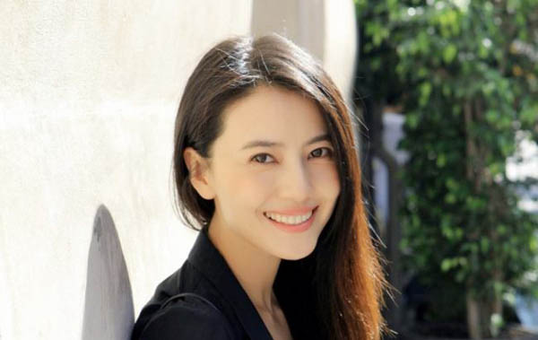 演员高圆圆个人资料、家世背景 出道成名经历