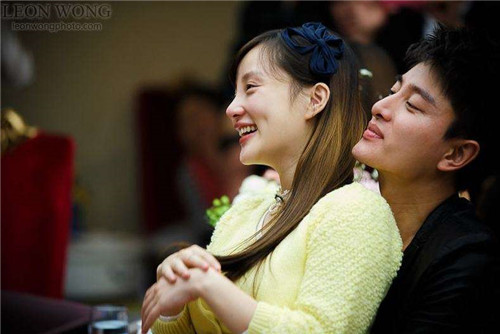 李小璐和贾乃亮为什么离的婚 甜馨判给了谁?
