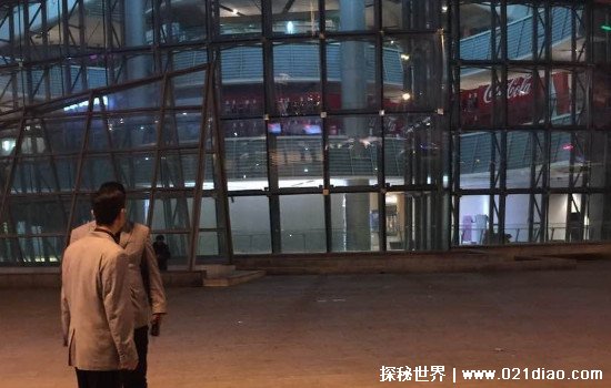 天津大悦城摔死孩子是怎么回事 目前还无法得出准确的答案