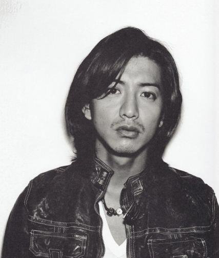 男生bobo发型 这些男人留波波头也依旧帅气