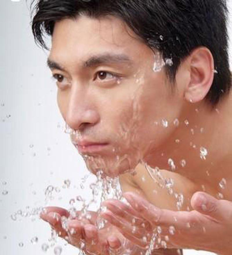你的脸干净吗？把握护肤窍门 正确挑选洗面奶