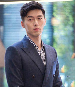 韩式长脸男生蓬松发型 秒变瓜子脸