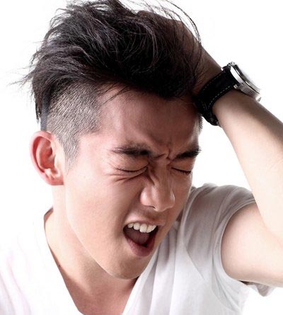 跑男郑恺短发发型 彰显十足帅气