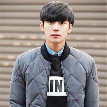 日韩时髦帅气发型 清新小男生的首选