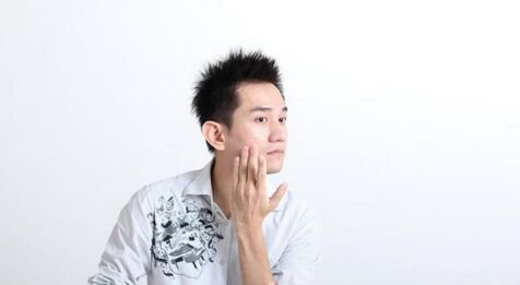男士护肤需知 保养乳液的涂抹也需讲究方法