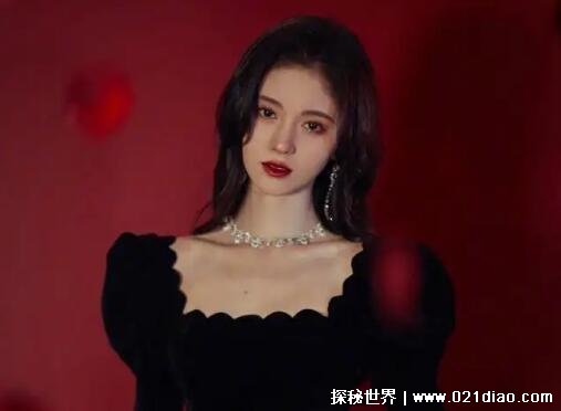 鞠婧祎被黑原因是什么 鞠婧祎整容了吗