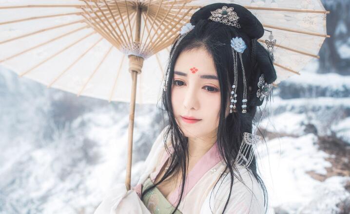 女子无才便这句话到底什么意思 有两种意思