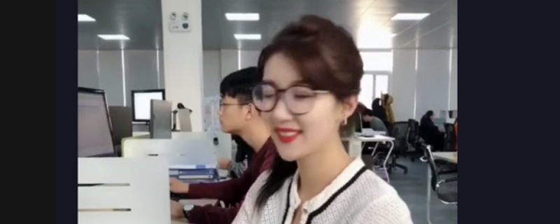 ˭