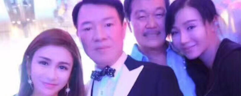 ϲ˭