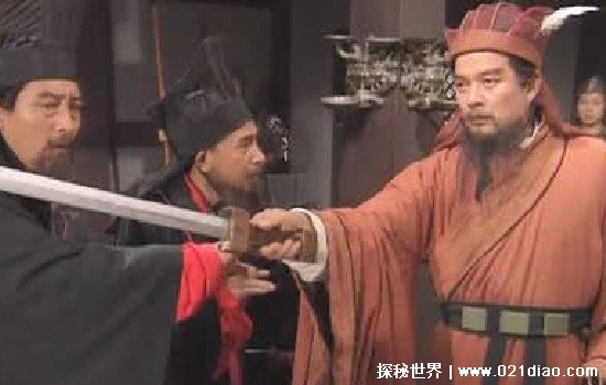 东汉末年最大军阀袁绍怎么死的死在哪，官渡之战后病逝于冀州
