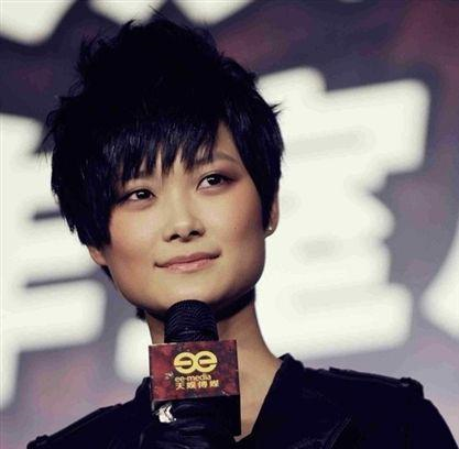 李宇春的婚姻秘密:孩子、老公及其身份揭晓
