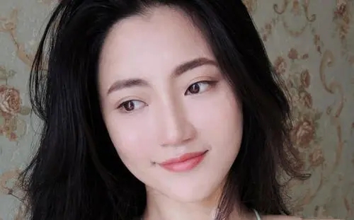 张云雷的恋情知乎讨论:为何无女友及对女友的要求
