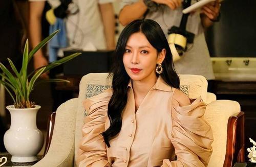 李尚禹金素妍婚姻状况:是否头婚?金素妍离婚史及前夫身份、职业、是否有孩子