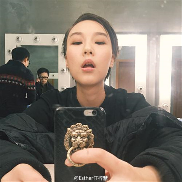 任梓慧与贾冰的关系：他们是夫妻吗？如何相识？