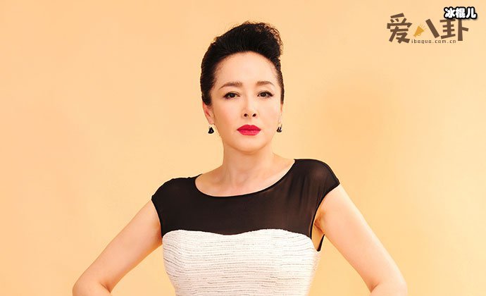 恬妞单亲妈妈的情感历程独自抚养女儿的背后，历任前夫大盘点
