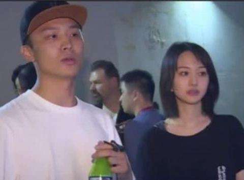 郑爽男友张恒个人资料年龄家境介绍：上海富二代身份引关注