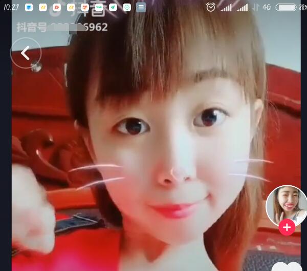 嘟嘟姐暗讽网红，屏蔽二驴？散打哥曝真相引热议