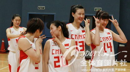 中国女篮第一美女赵爽、邵婷:揭秘两大美女球员的精彩简历