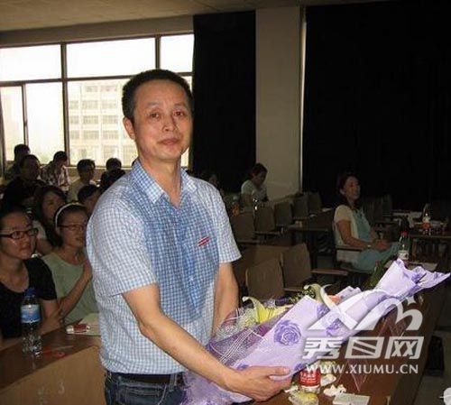 章泽天是南京哪里人？她父亲身家有多少，你了解吗？