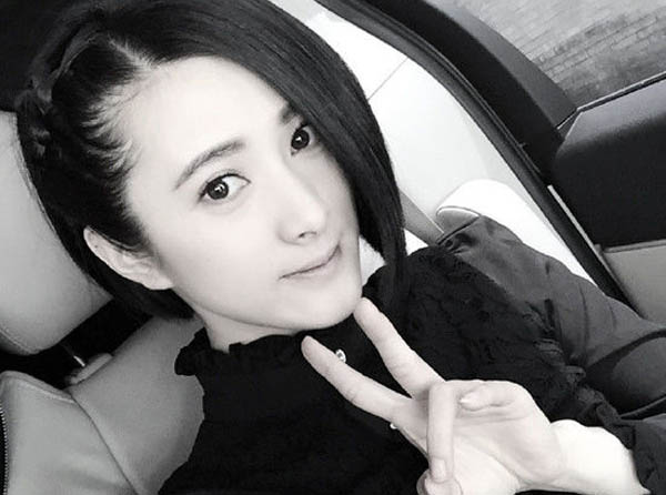 隋俊波的现实老公被曝是新锐导演，另一半身份引发关注