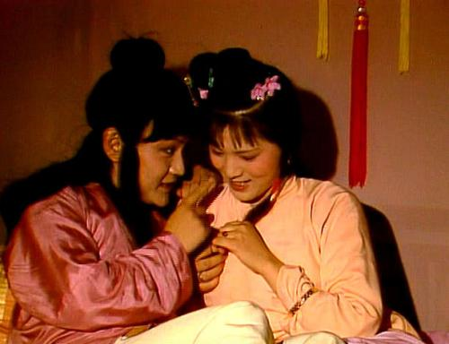 蒋玉菡为何娶袭人?袭人和宝玉的关系真相