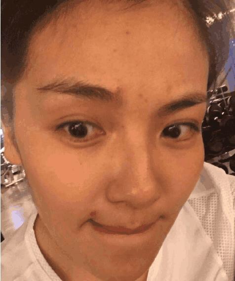 刘涛近照引热议,揭秘娱乐圈塌鼻子女明星们现状
