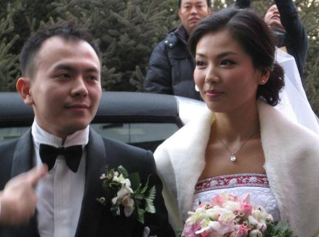刘涛结过几次婚有几个孩子？与李玮珉合照曝光，他们是什么关系引发猜测