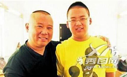 郭麒麟为何骂于谦？女友桃宝素颜照意外曝光引发热议