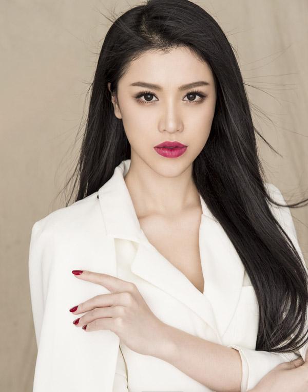 刘翔葛天离婚内情被扒,新任妻子吴莎资料家庭背景全曝光
