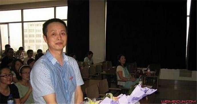 章泽天家里条件好么 父亲章丽厚是南京首富吗