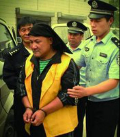 张宝林和张家豪的关系 两人是两个年代的人