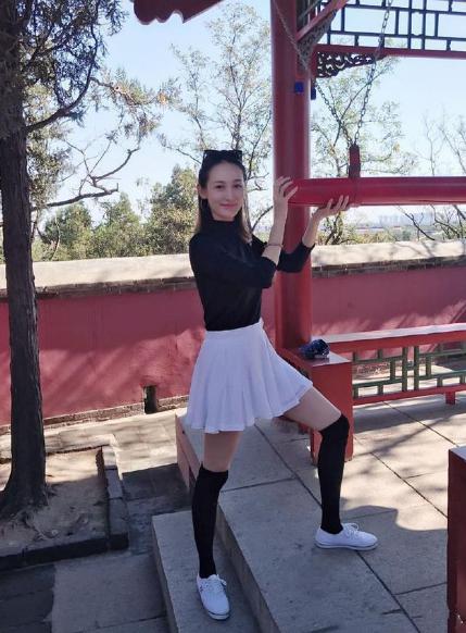 王皓老婆闫博雅现状如何 她和异性跳舞导致王皓非常不满
